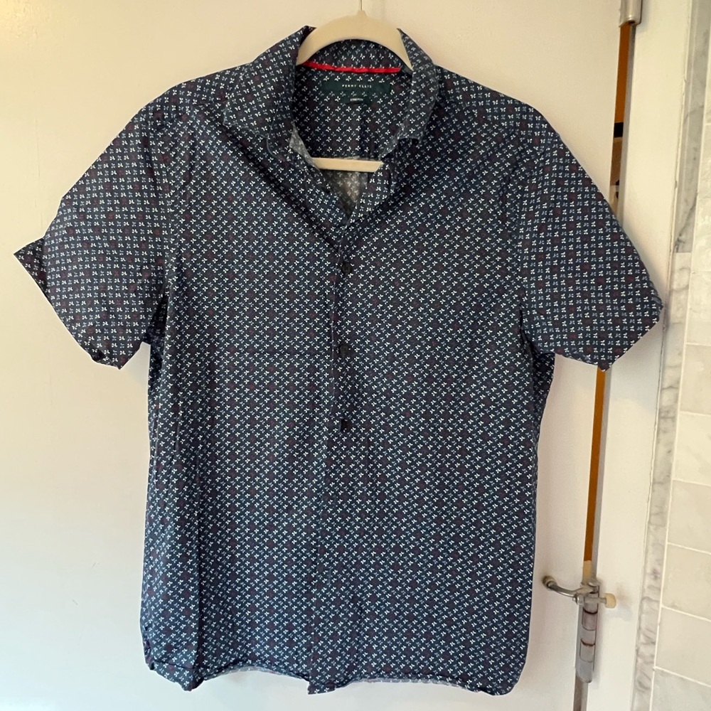 Perry Ellis Men's Navy Patterned Short Sleeve Shirt